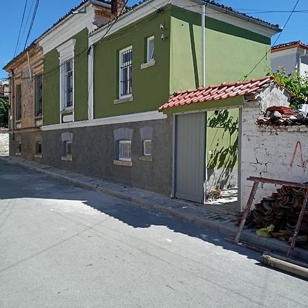 Green Housee Korce Bagian luar foto