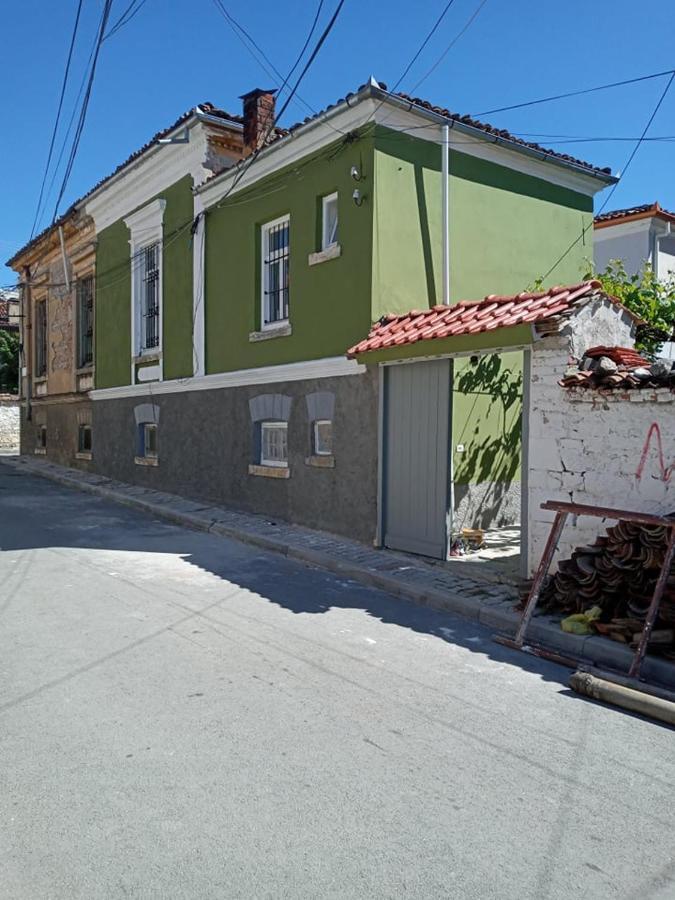Green Housee Korce Bagian luar foto